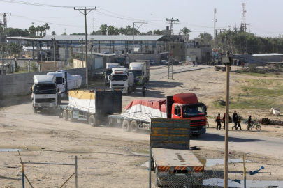 Gazze Şeridi'ne, pazartesi günü, insani yardım taşıyan 200 tır ulaştı