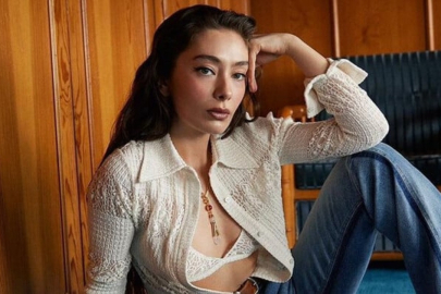 Neslihan Atagül başını örtüp poz verdi!