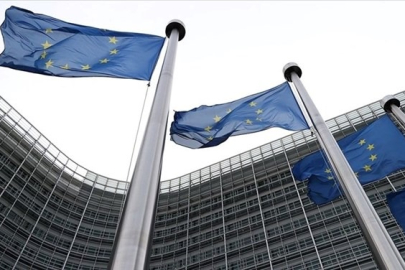 AB Komisyonu'ndan Türkiye ile vize konusunda daha fazla adım atın tavsiyesi