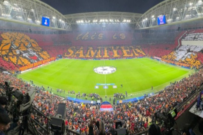 Galatasaray taraftarından 'Welcome to hell' koreografisi