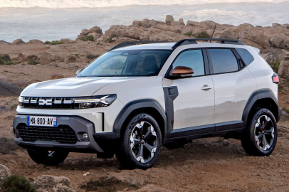 Otomotiv devi Renault'un Bursa'da üreteceği 3. Nesil Dacia Duster görücüye çıktı!