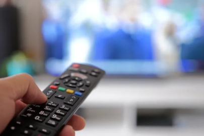 Oturmadan oturmaya fark var: TV izlemek depresyon riskini yüzde 43 daha fazla artırıyor