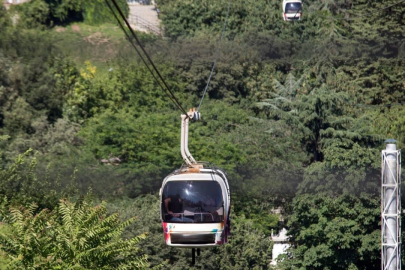 İstanbul'da teleferik hatları işletmeye açıldı
