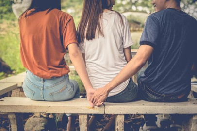 Sosyal medyadan verdiği ilan gündem oldu! Kocasına maaşlı ikinci eş aradı...