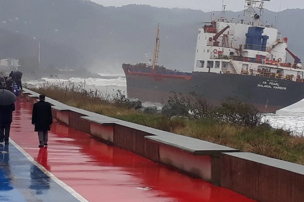 Karaya oturan gemi için 2 kurtarma planı tasarlandı