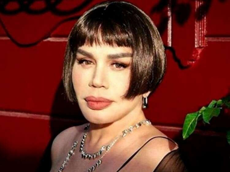 EN ÇOK DİNLENEN KADIN SANATÇI