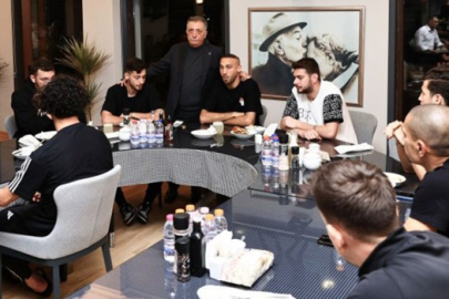 Ahmet Nur Çebi'den futbolculara veda