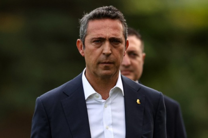 Ali Koç futbolcularla toplantı yaptı