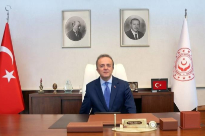 Görevinden istifa eden Bakan Yardımcısı Duran, AK Parti'den Sakarya Büyükşehir Belediye Başkan aday adayı oldu