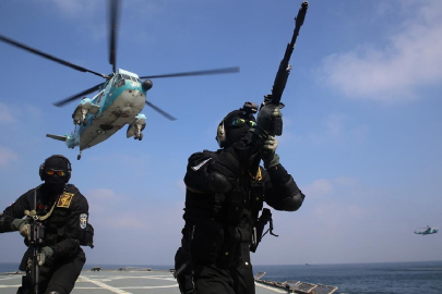 İran, İsrail'in Suriye'ye saldırısında 2 Devrim Muhafızları Ordusu askerinin öldüğünü duyurdu