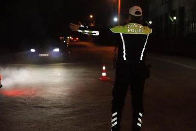Muğla'da trafik denetiminde 25 sürücüye 100 bin 893 lira ceza