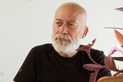 Usta oyuncu Mehmet Esen siyasete atıldı! Belediye başkanlığı aday adayı oldu...