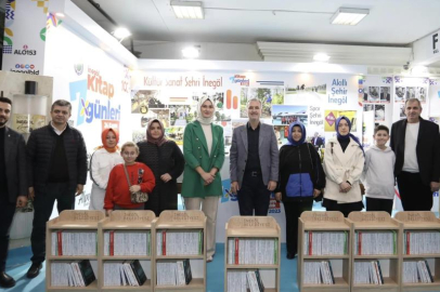 Bursa İnegöl’de Kitap Kuleleri sahiplerini buldu