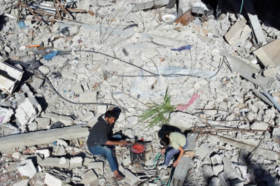 İsrail, Gazze'de bir eve saldırdı: En az 7 kişi yaşamını yitirdi