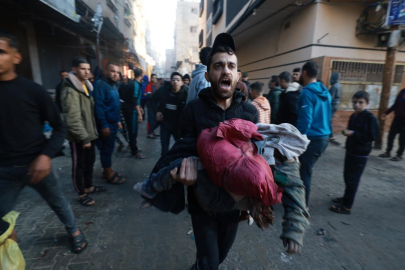 İsrail'in bir eve düzenlediği saldırıda 11 sivil öldü