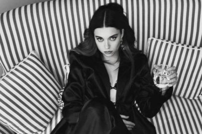 Yalı Çapkını'nın Seyran'ı Afra Saraçoğlu'na bir bakan bir daha baktı!