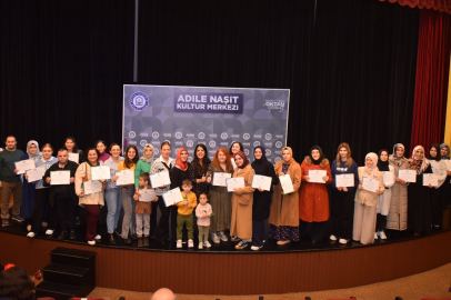 Bursa Yıldırım'da sanat kursları mezunlarını verdi