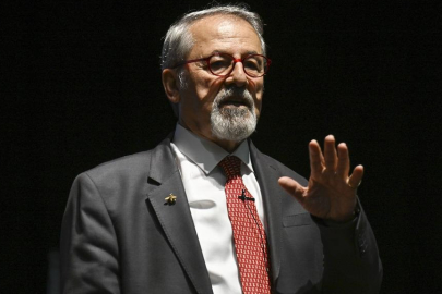 Bursa depremi sonrası ağlaya ağlaya anlatmıştı! Görür'den 18 il için yeni açıklama: Yöneticilerden talep ediyoruz