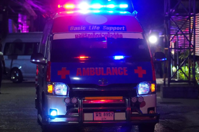 Tayland'da otobüsün ağaca çarpması sonucu 14 kişi öldü, 30'dan fazla kişi yaralandı