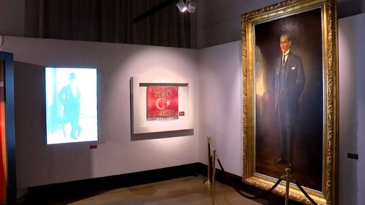 İLK KEZ SERGİLENEN BİRÇOK ESER YER ALIYOR