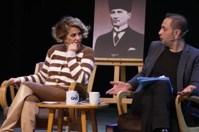 Mevzular Açık Mikrofon'da 'fenomenler' ve 'kara para' masaya yatırıldı!