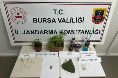 Bursa'da şok baskın! Ev tam bir zehir yuvası çıktı...