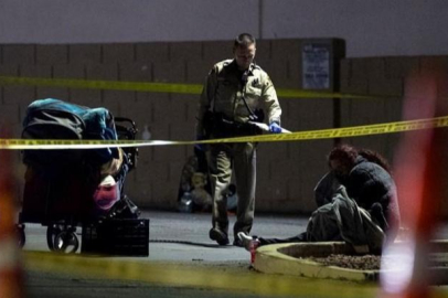 Eski profesör okulu bastı, önüne geleni öldürdü!