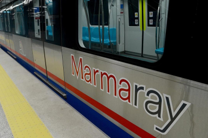 Marmaray'a konulan ek seferlerle 392 bin yolcu taşındı