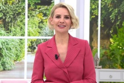 Esra Erol'da kardeşlerini arayan kadının hikayesi yürek dağladı!