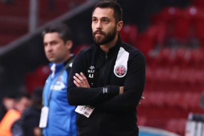 Fatih Karagümrük'te ayrılık