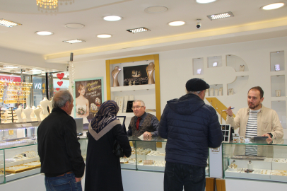 Vatandaşlara çekili altın uyarısı: Paranız kül olup gitmesin!