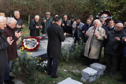 Özkan Sümer, mezarı başında anıldı