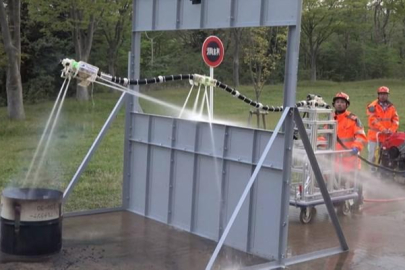 Yangınlar için su püskürten “uçan ejderha” robotu geliştirildi