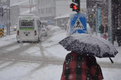 Bugün nerelerde okullar tatil? 25 Aralık Pazartesi hangi illerde okullar tatil edildi?