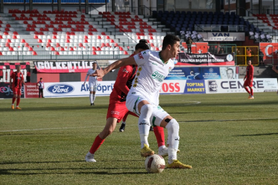 Bursaspor Van'da kayboldu! Bu kadroyla bu kadar...