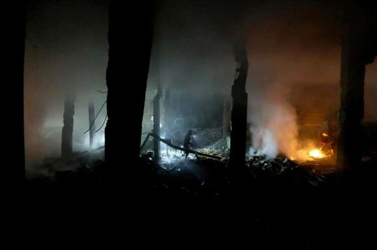 İsrail ordusunun Lübnan'ın güneyindeki 2 beldeye düzenlediği hava saldırılarında 8 kişi öldü