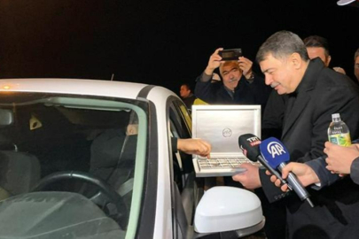 Ankara Valisi Şahin, yılbaşında çalışan personeli ziyaret etti