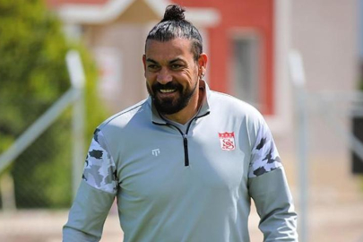 Servet Çetin, Sivasspor'dan ayrıldığını açıkladı!