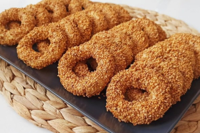 En güzel kandil simidi tarifi! İşte pastanelerin kıyır simit tarifi...