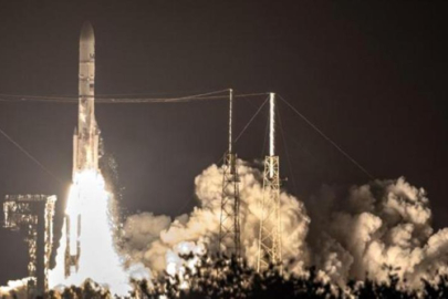 50 yıl sonra ilk kez aya inecekti! Sorun çıktı