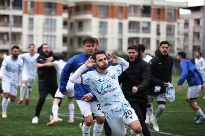 Nilüfer Belediye FSK  ilk yarıyı lider bitirdi