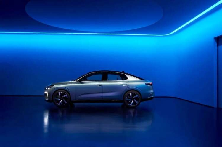 YENİ TREND FASTBACK GÖVDE