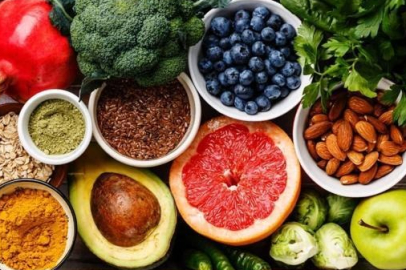 Pazar tezgahında yerini aldı: Kendisi küçük ama bir tek ölüme çaresi yok!