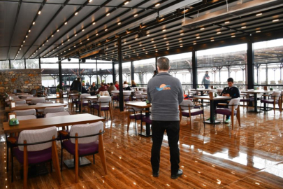 Bursa İznik'teki sosyal tesis yeni haliyle hizmete başladı