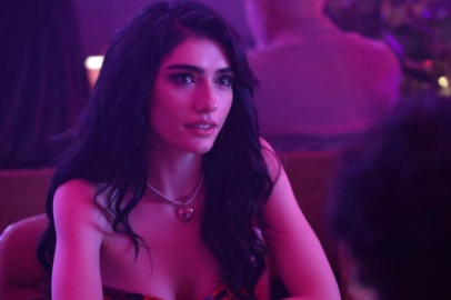 Dilber rolündeki Hazar Ergüçlü'nün merak edilenleri