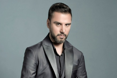 Ünlü şarkıcı Alişan Bursa'da apar topar hastaneye kaldırıldı!