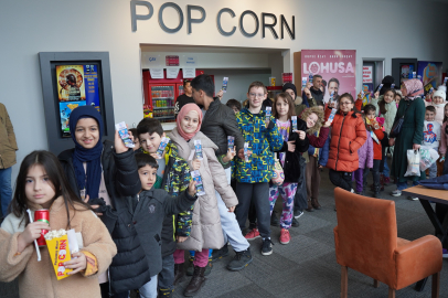 Bursa Orhangazi Belediyesi'nden çocuklara sinema şöleni
