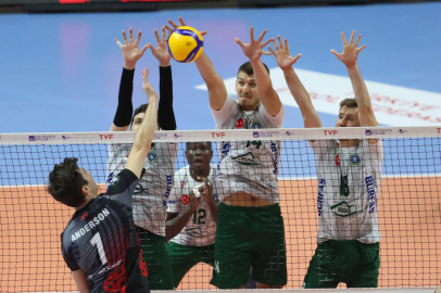 Bursa Büyükşehir Belediyespor Ziraat Bankkart deplasmanında