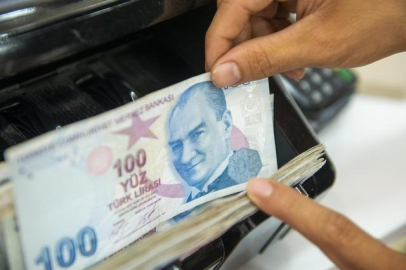 Kademeli emeklilik torba yasaya girdi: Çalışma ve emeklilikte tüm kurallar değişiyor