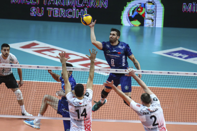 Ziraat Bankkart, Bursa Büyükşehir Belediyespor'u 3-0 yendi